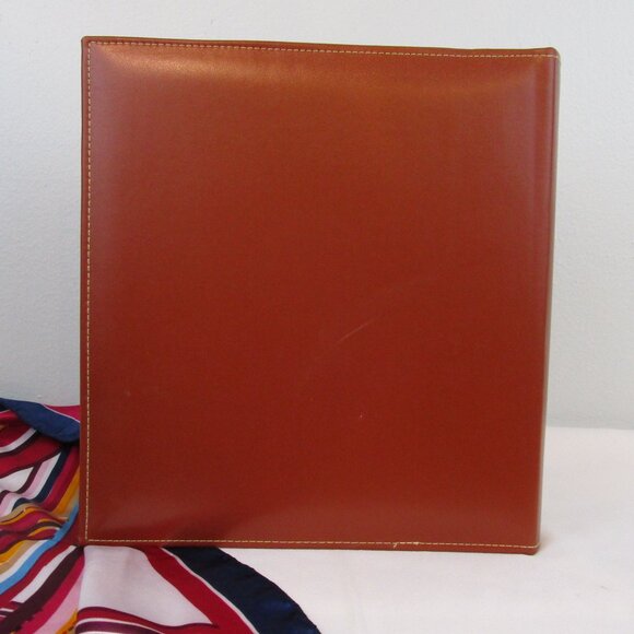 Bindertek Premium Leather 3-Ring Binder/Photo Album - 2nd of 8 - Picture 3 of 8